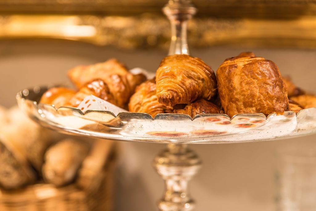 فندق أوتل داي سواين بروج المظهر الخارجي الصورة